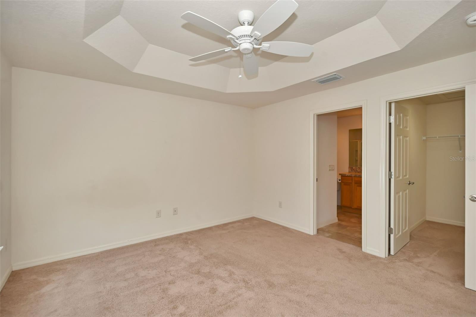 PHILLIPS VILLAS - Residential