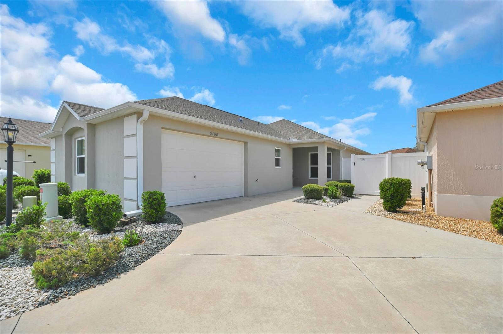 PHILLIPS VILLAS - Residential