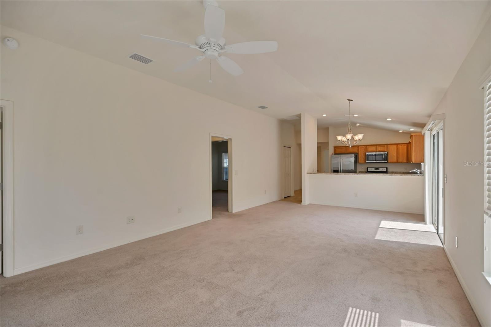 PHILLIPS VILLAS - Residential