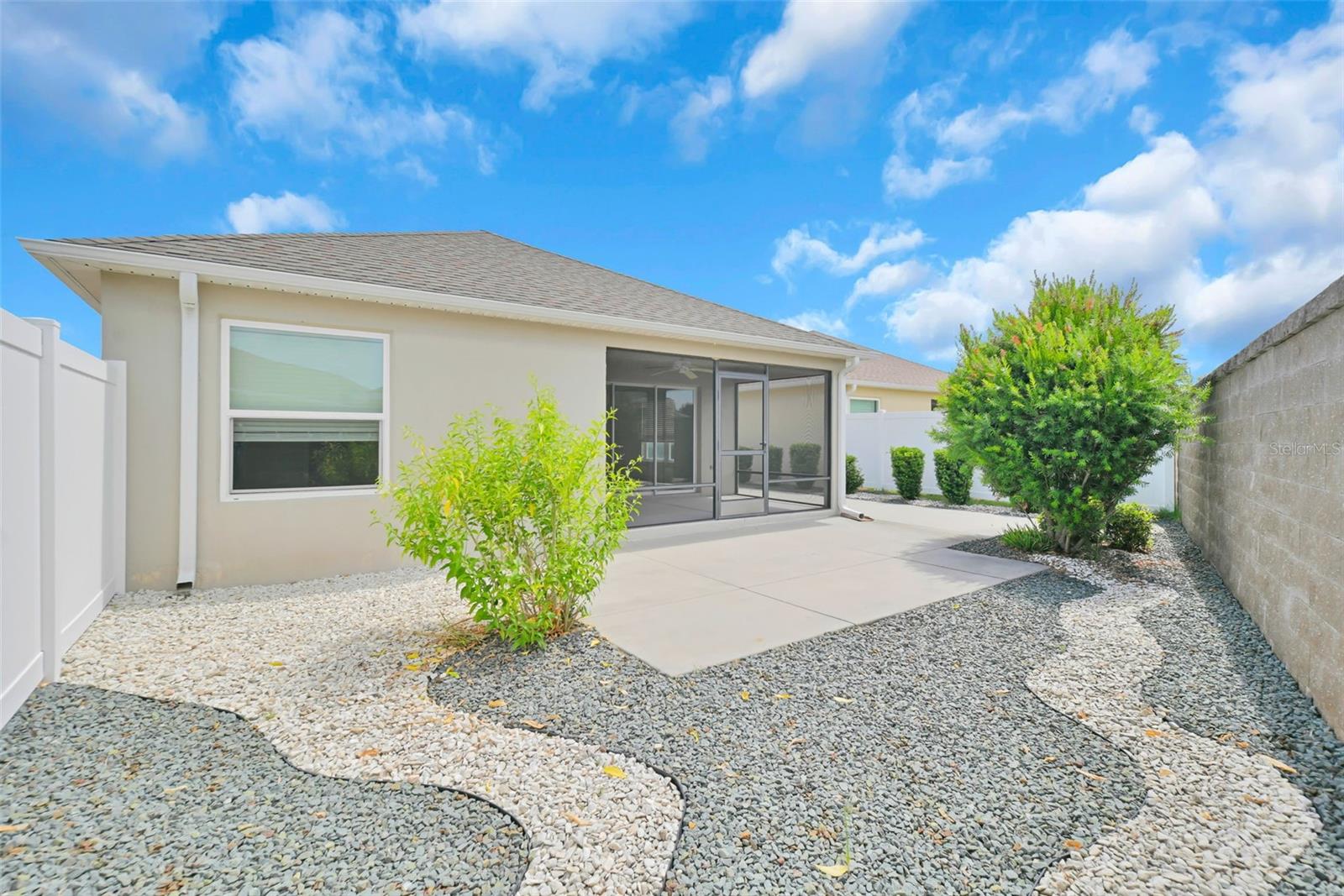 PHILLIPS VILLAS - Residential