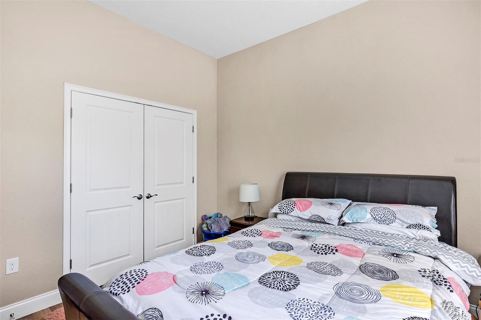 ST JOHNS RIVER ESTATES UNIT 01 - Residential