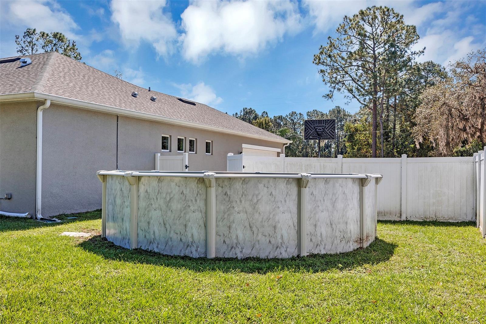 ST JOHNS RIVER ESTATES UNIT 01 - Residential