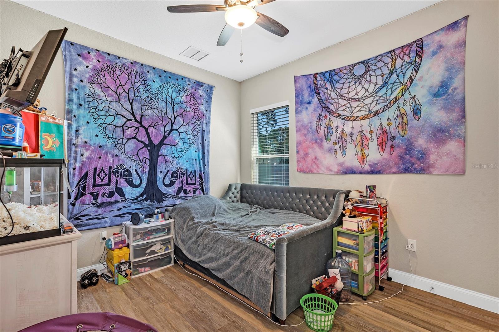 ST JOHNS RIVER ESTATES UNIT 01 - Residential