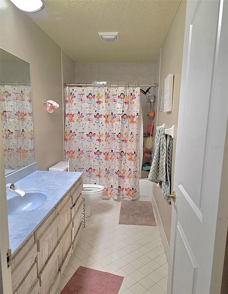 MAJESTIC OAKS FIRST ADD - Residential