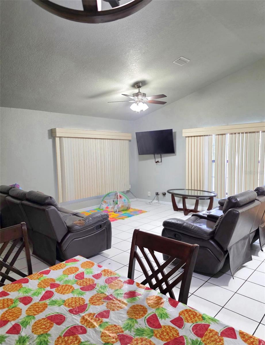 MAJESTIC OAKS FIRST ADD - Residential