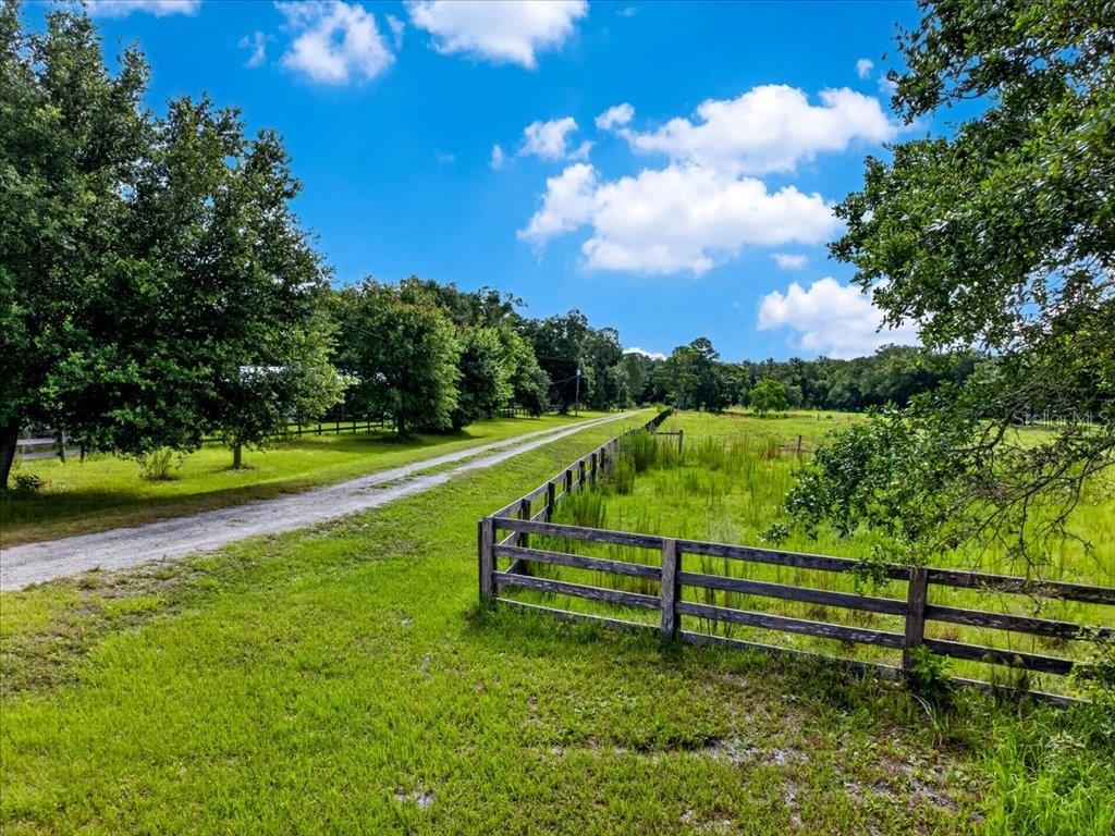SADDLE BROOK FARMS - Land