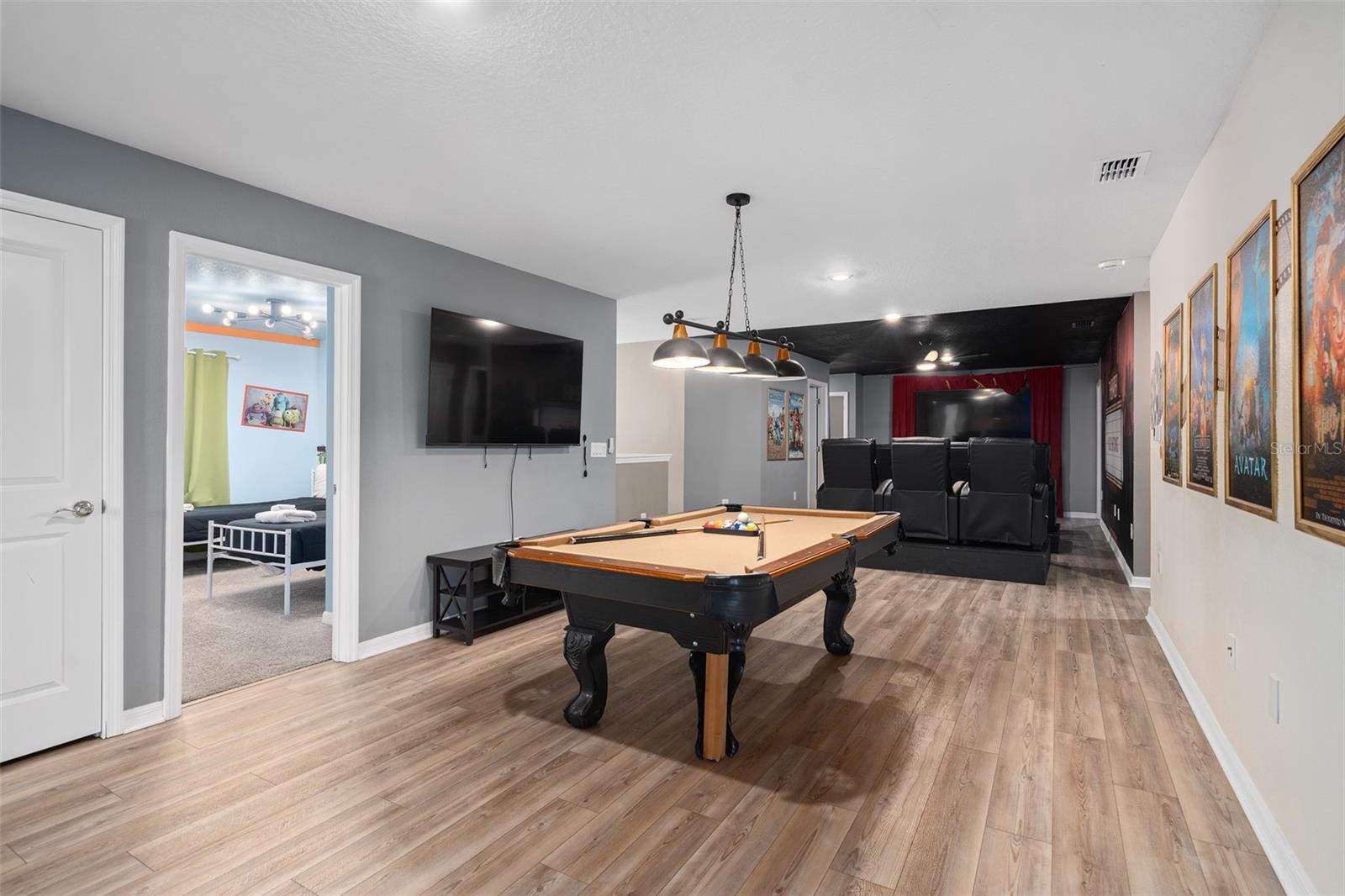 WINDSOR ISLAND RESIDENCE PH 2B - Residential
