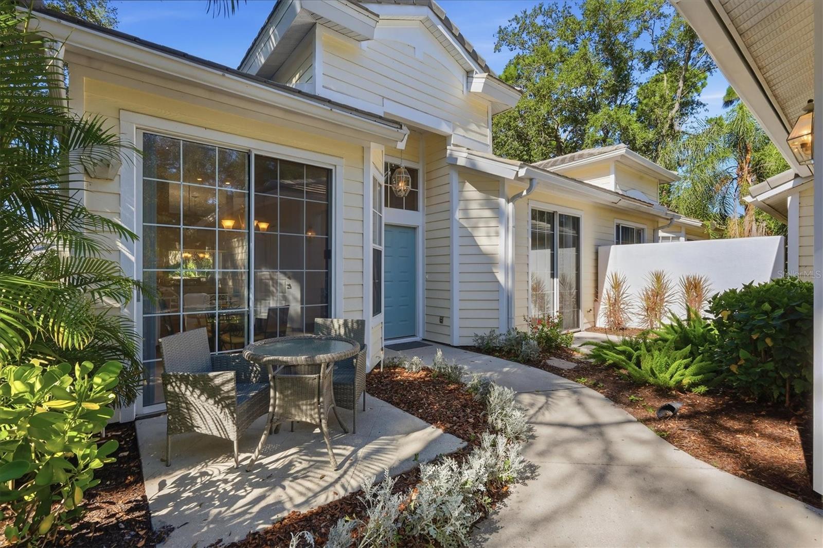 UNIVERSITY PARK COUNTRY CLUB - Residential