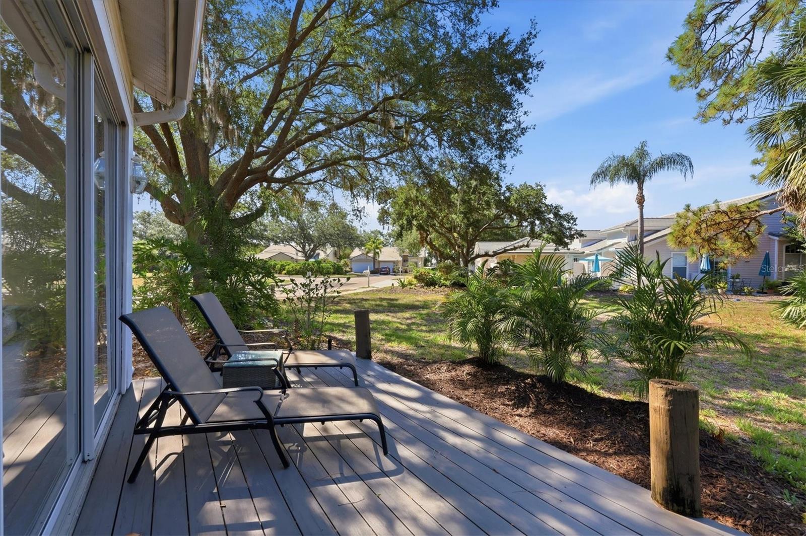 UNIVERSITY PARK COUNTRY CLUB - Residential