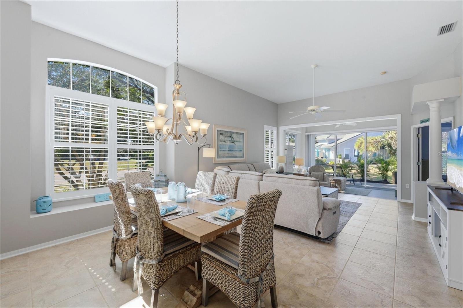 UNIVERSITY PARK COUNTRY CLUB - Residential
