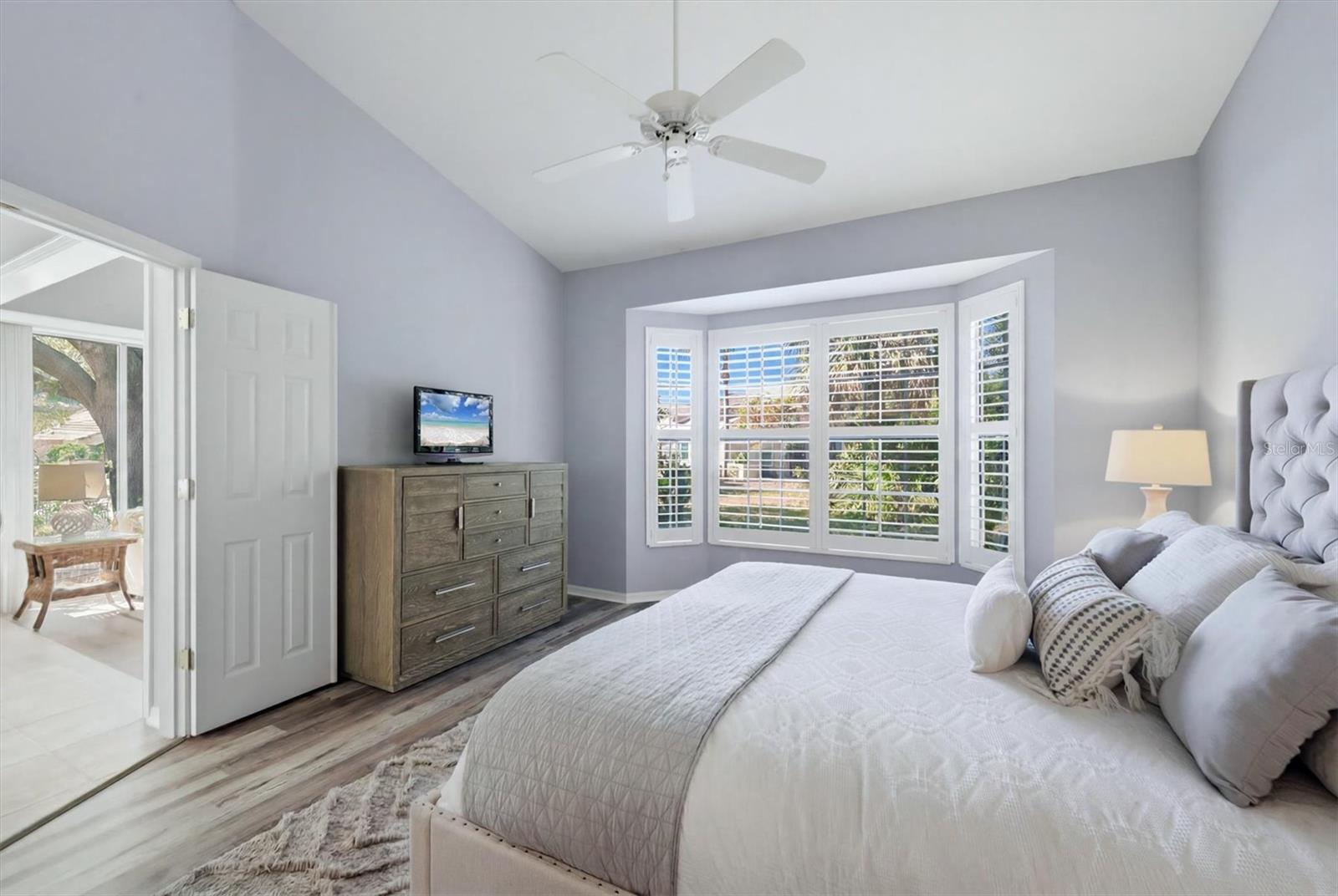 UNIVERSITY PARK COUNTRY CLUB - Residential
