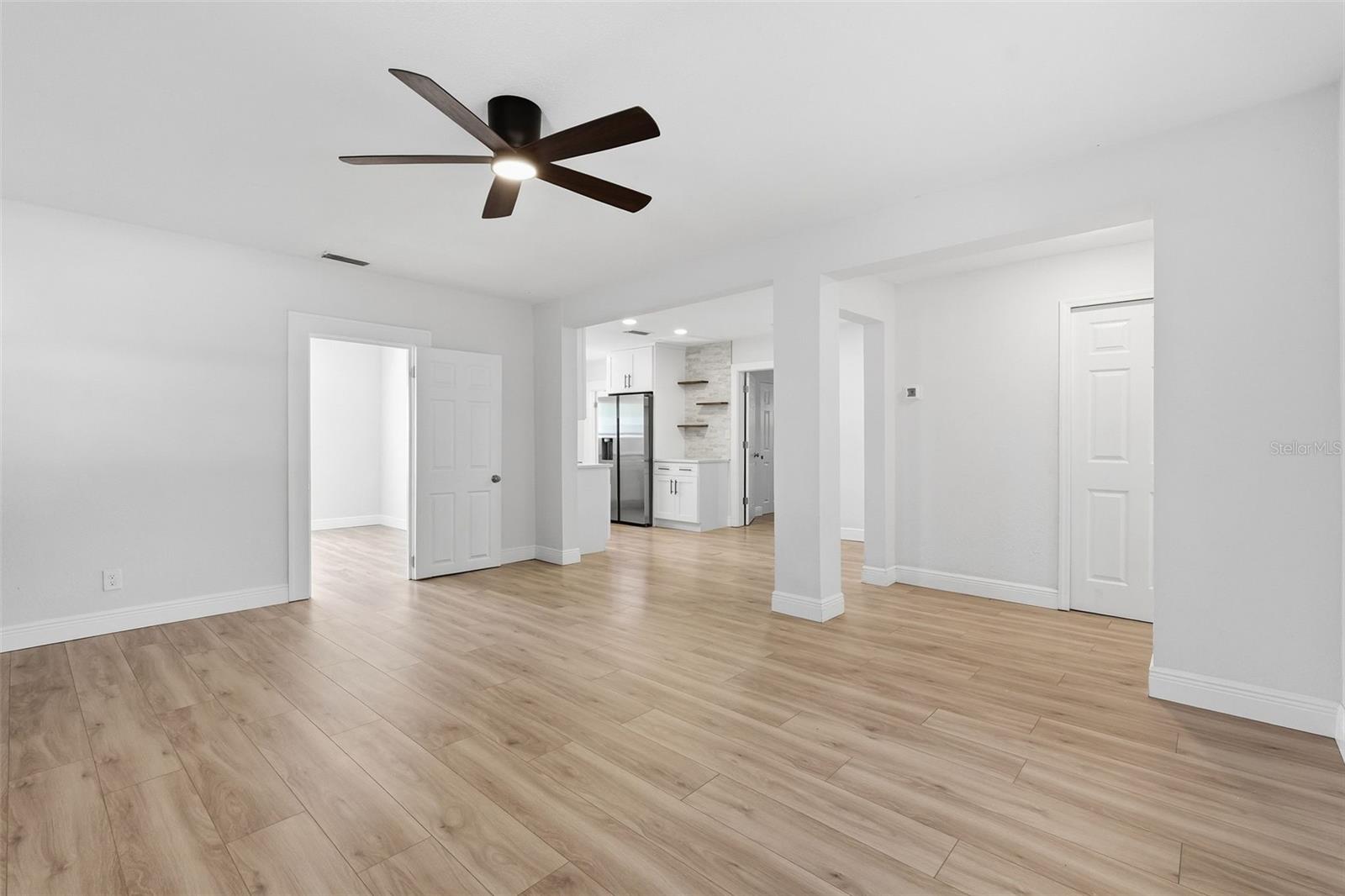 LAKEVIEW HEIGHTS - Residential