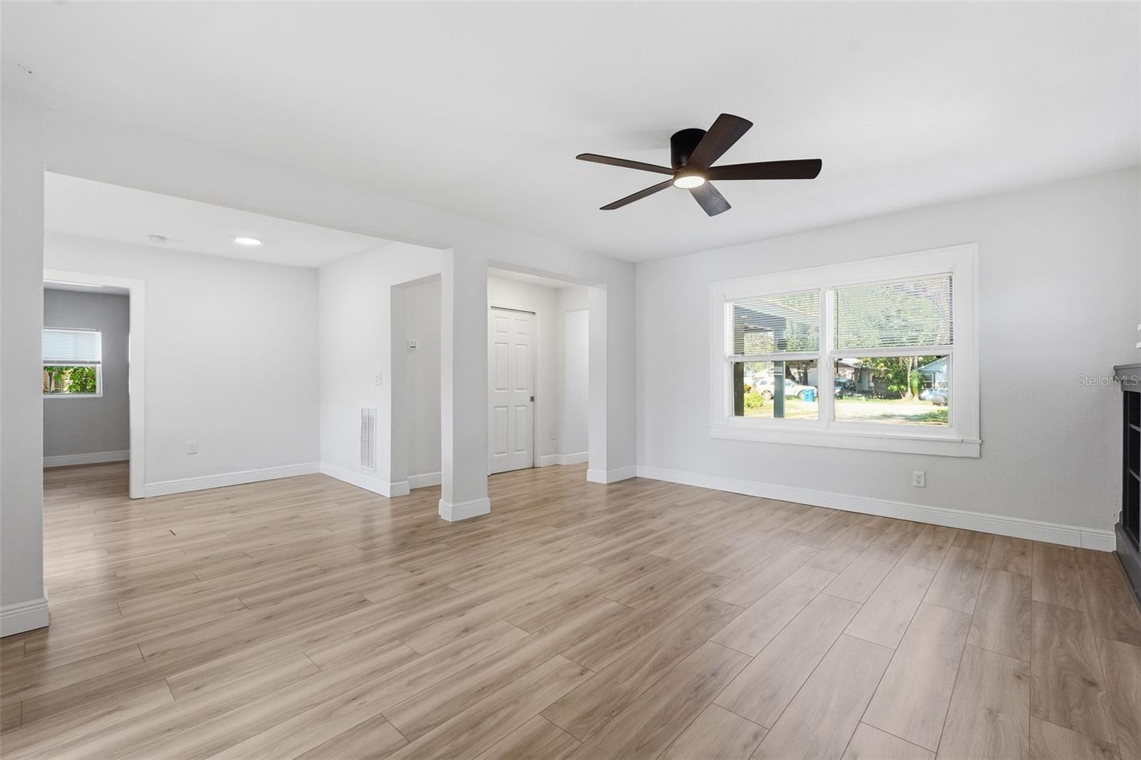 LAKEVIEW HEIGHTS - Residential