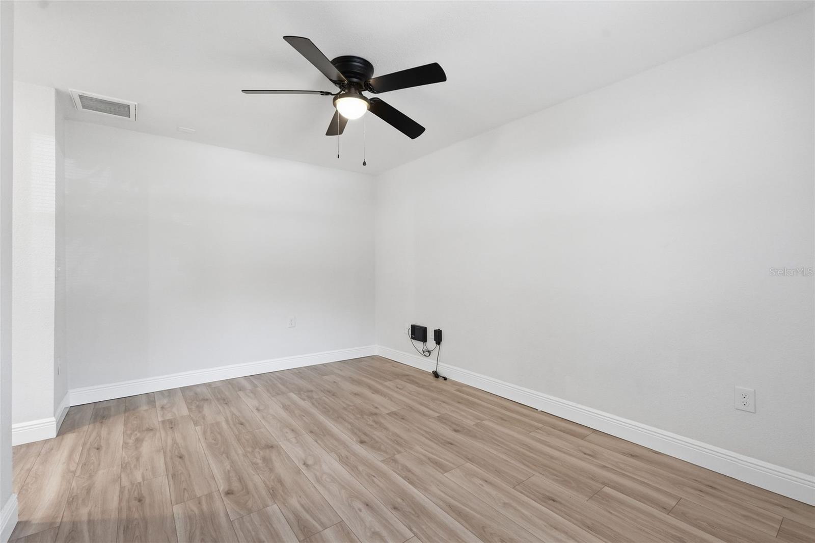 LAKEVIEW HEIGHTS - Residential