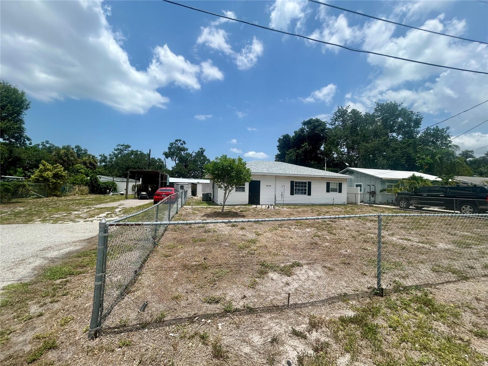 ORANGE GROVE PARK SEC 10 TOWNSHIP 35S RANGE 17E - Residential
