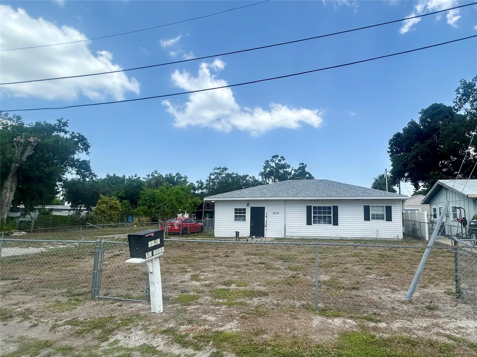 ORANGE GROVE PARK SEC 10 TOWNSHIP 35S RANGE 17E - Residential