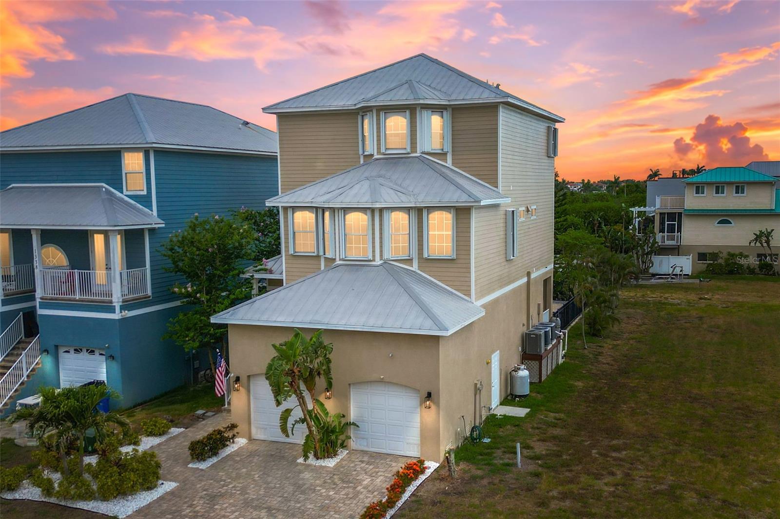APOLLO KEY VILLAGE - Residential