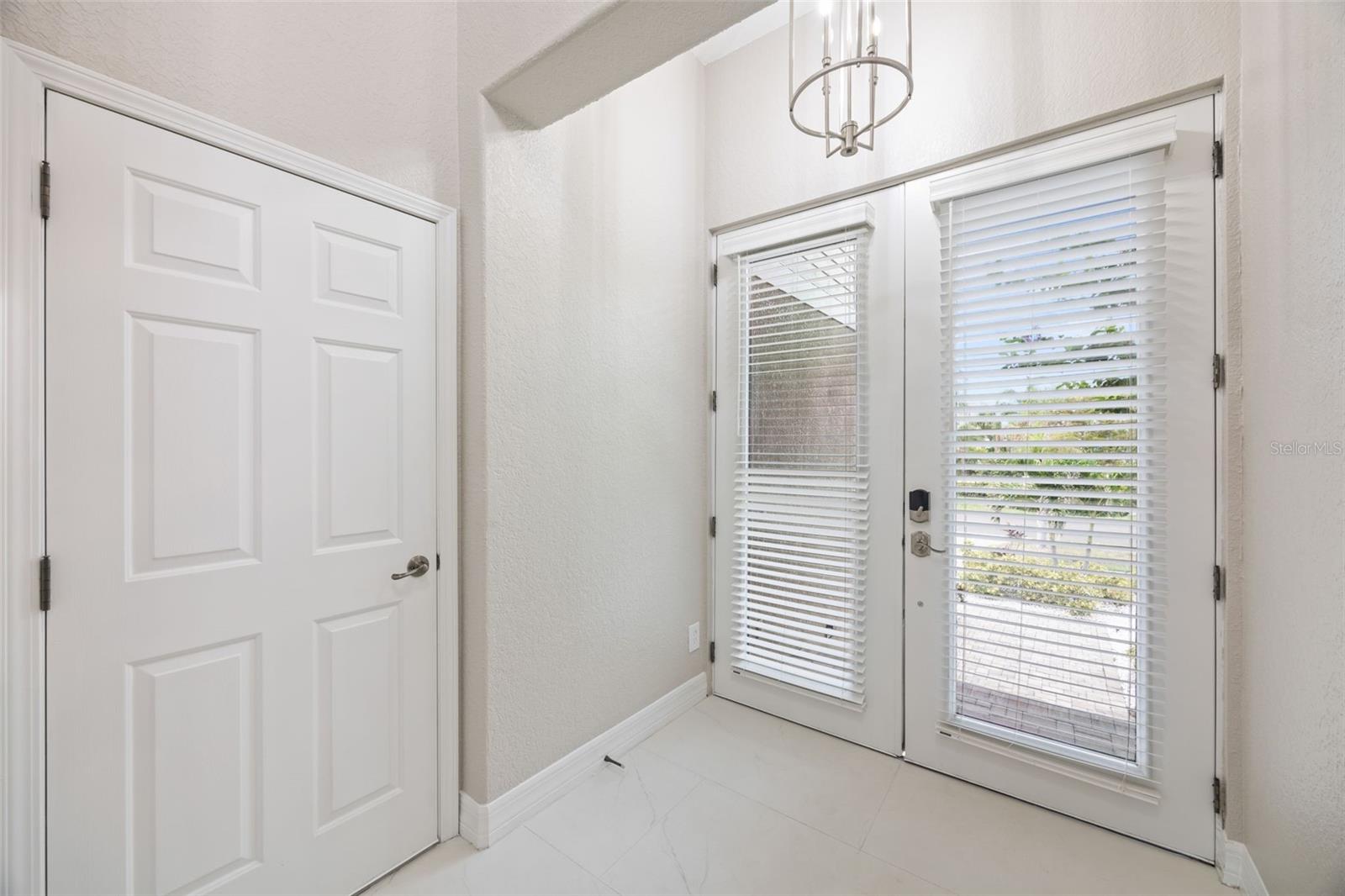 APOLLO KEY VILLAGE - Residential