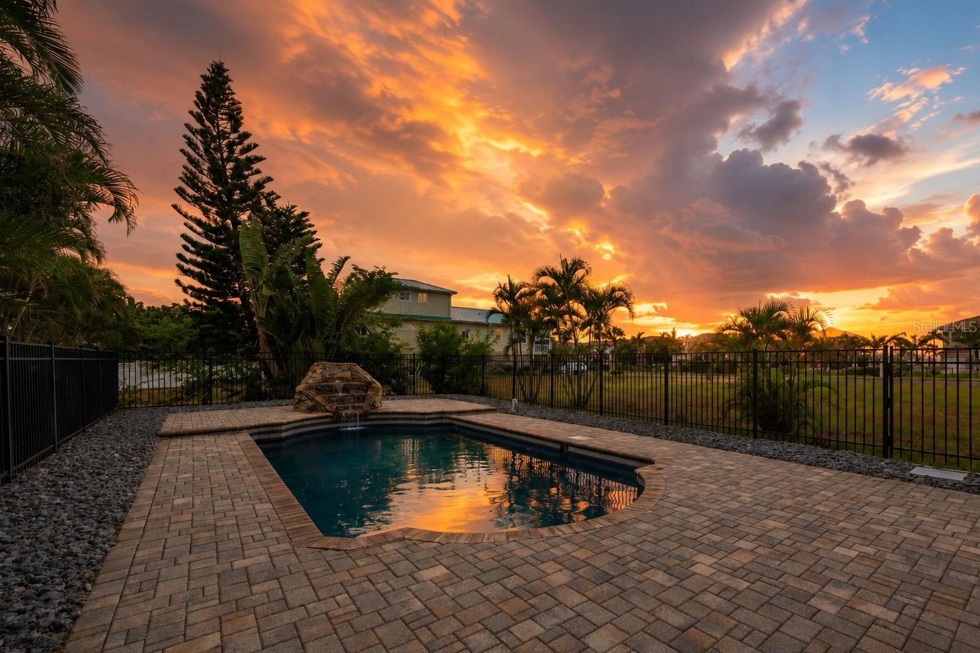 APOLLO KEY VILLAGE - Residential