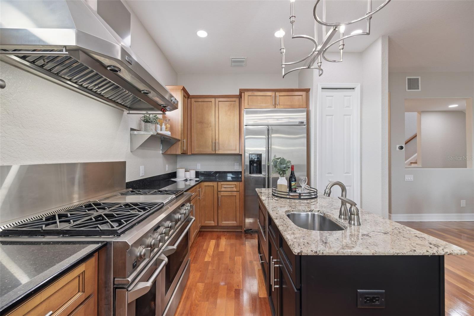 APOLLO KEY VILLAGE - Residential