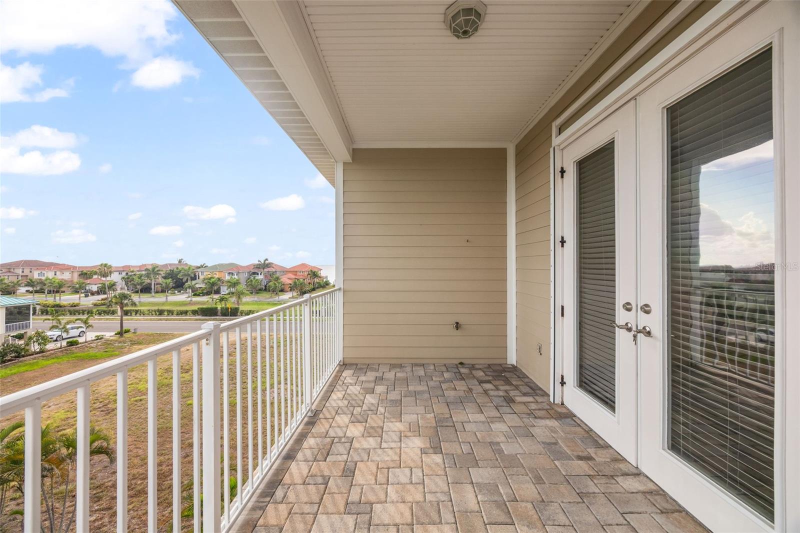 APOLLO KEY VILLAGE - Residential