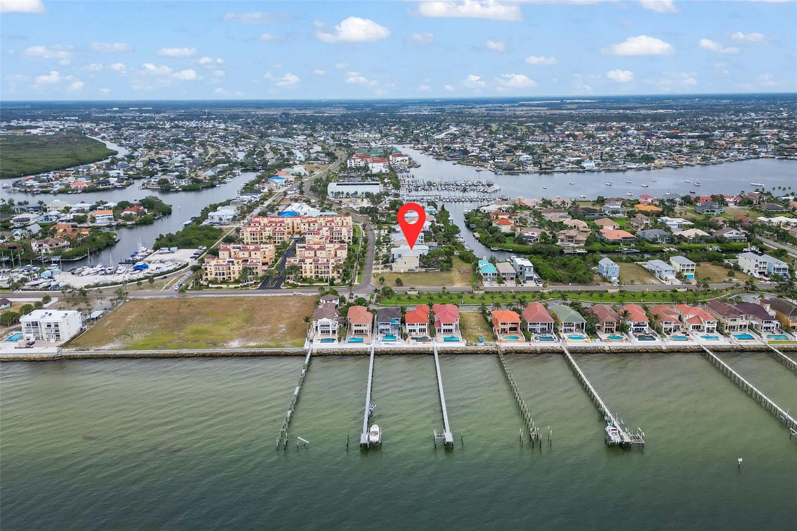 APOLLO KEY VILLAGE - Residential