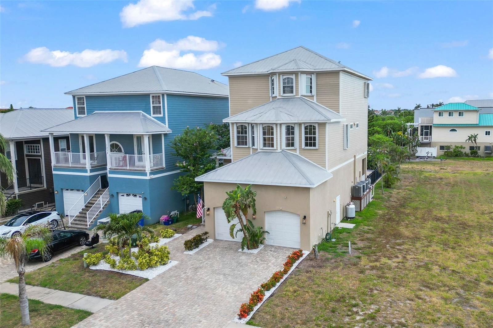 APOLLO KEY VILLAGE - Residential