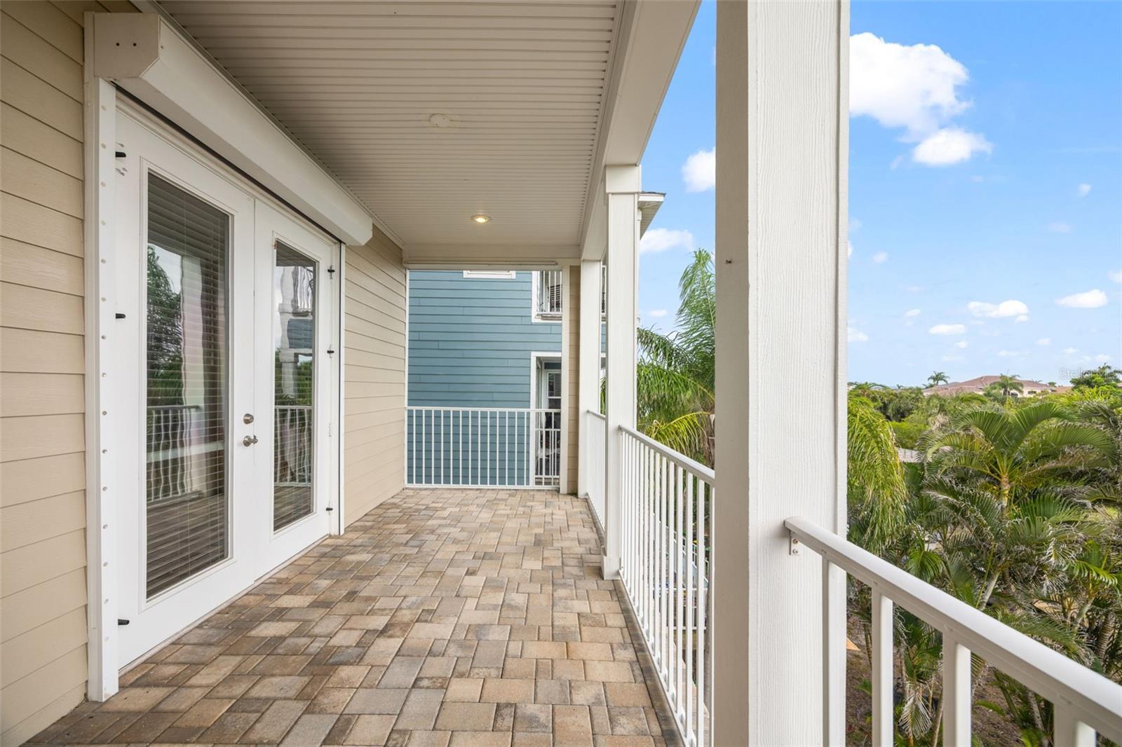 APOLLO KEY VILLAGE - Residential