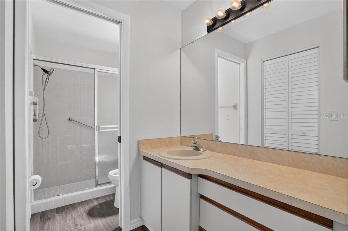 FOXWOOD - Residential