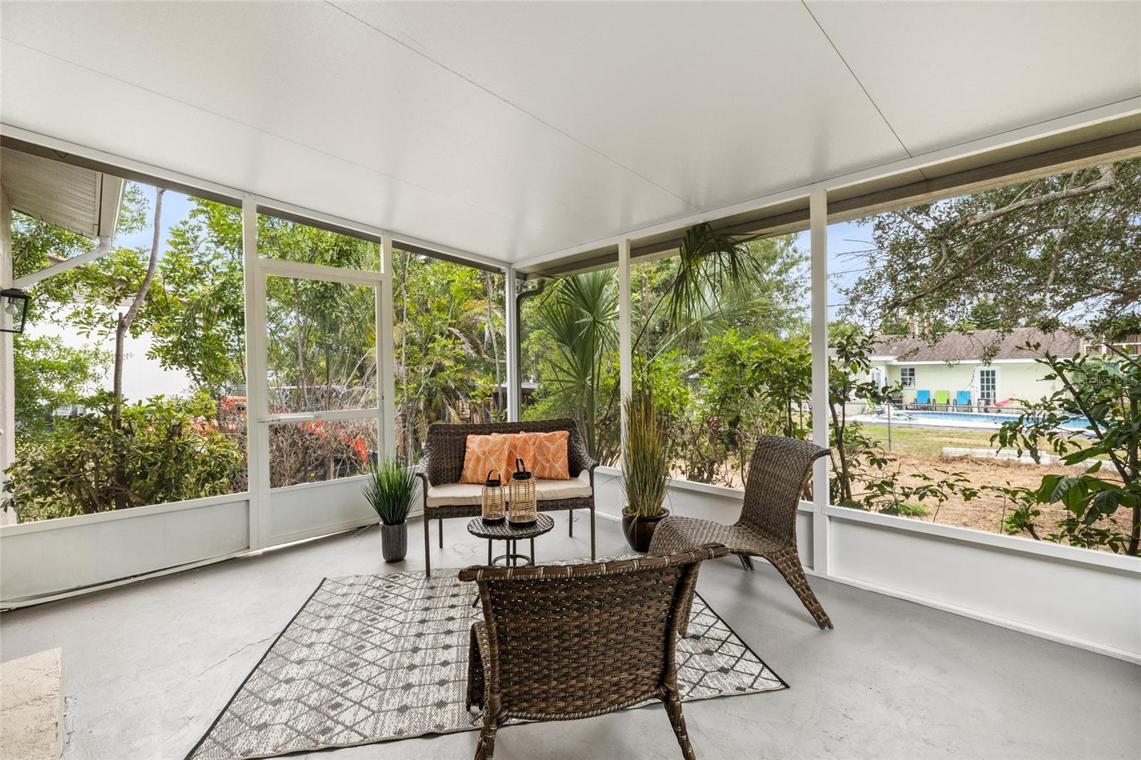PALMETTO POINT - Residential