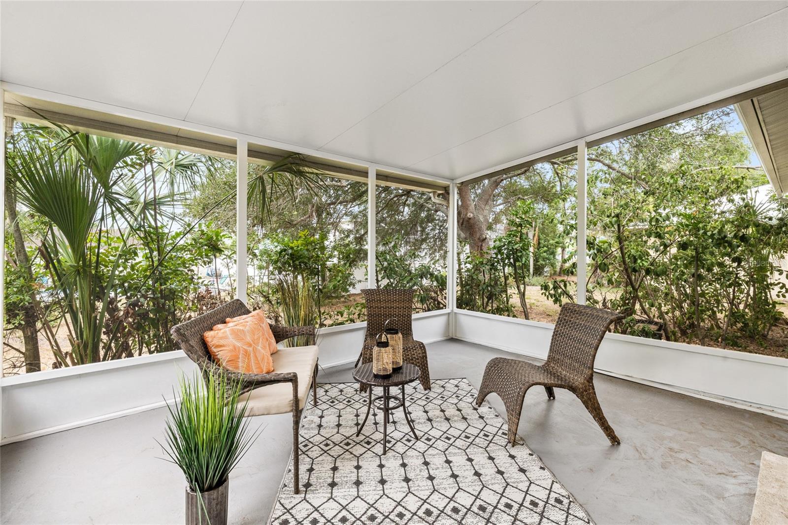PALMETTO POINT - Residential