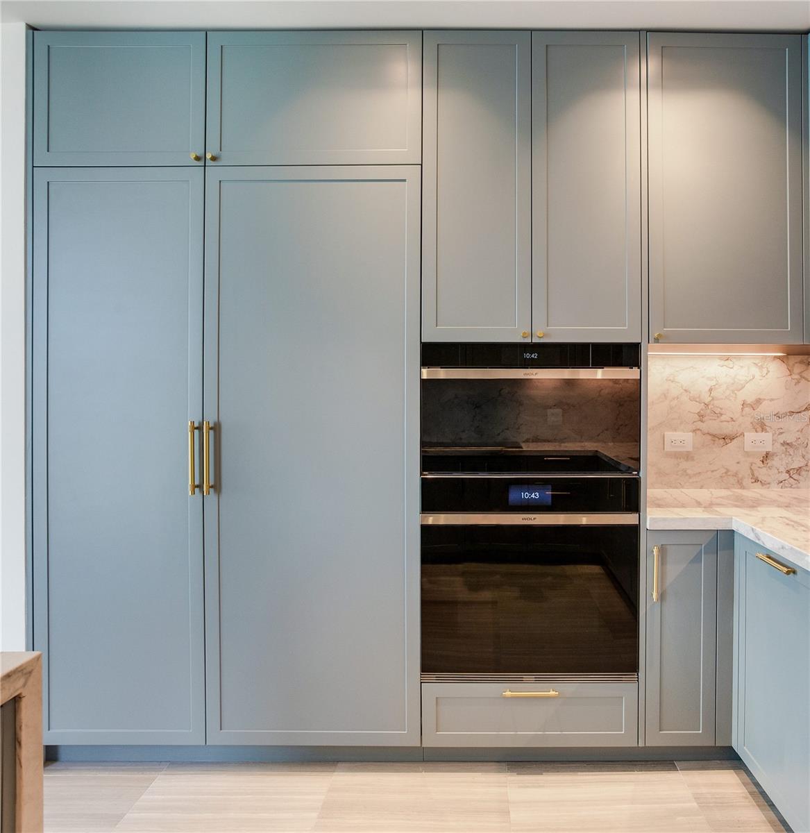 BAYSHORE YSABELLA CONDOMINIUM - Residential