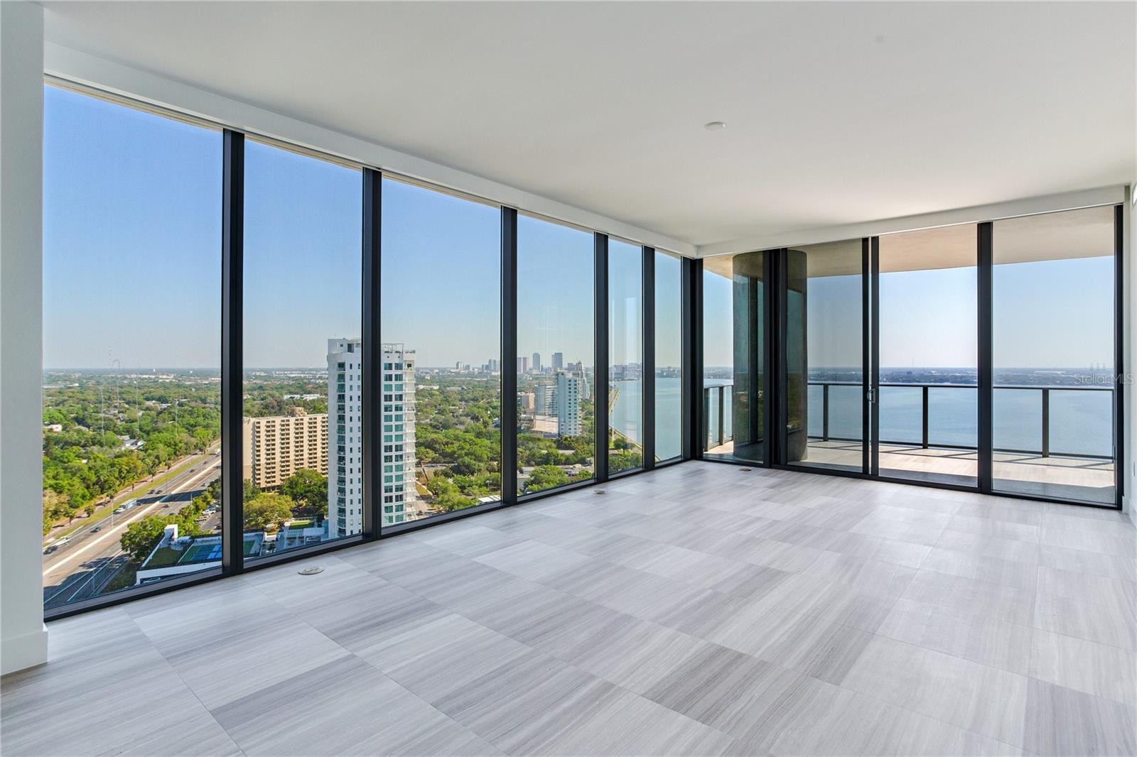 BAYSHORE YSABELLA CONDOMINIUM - Residential