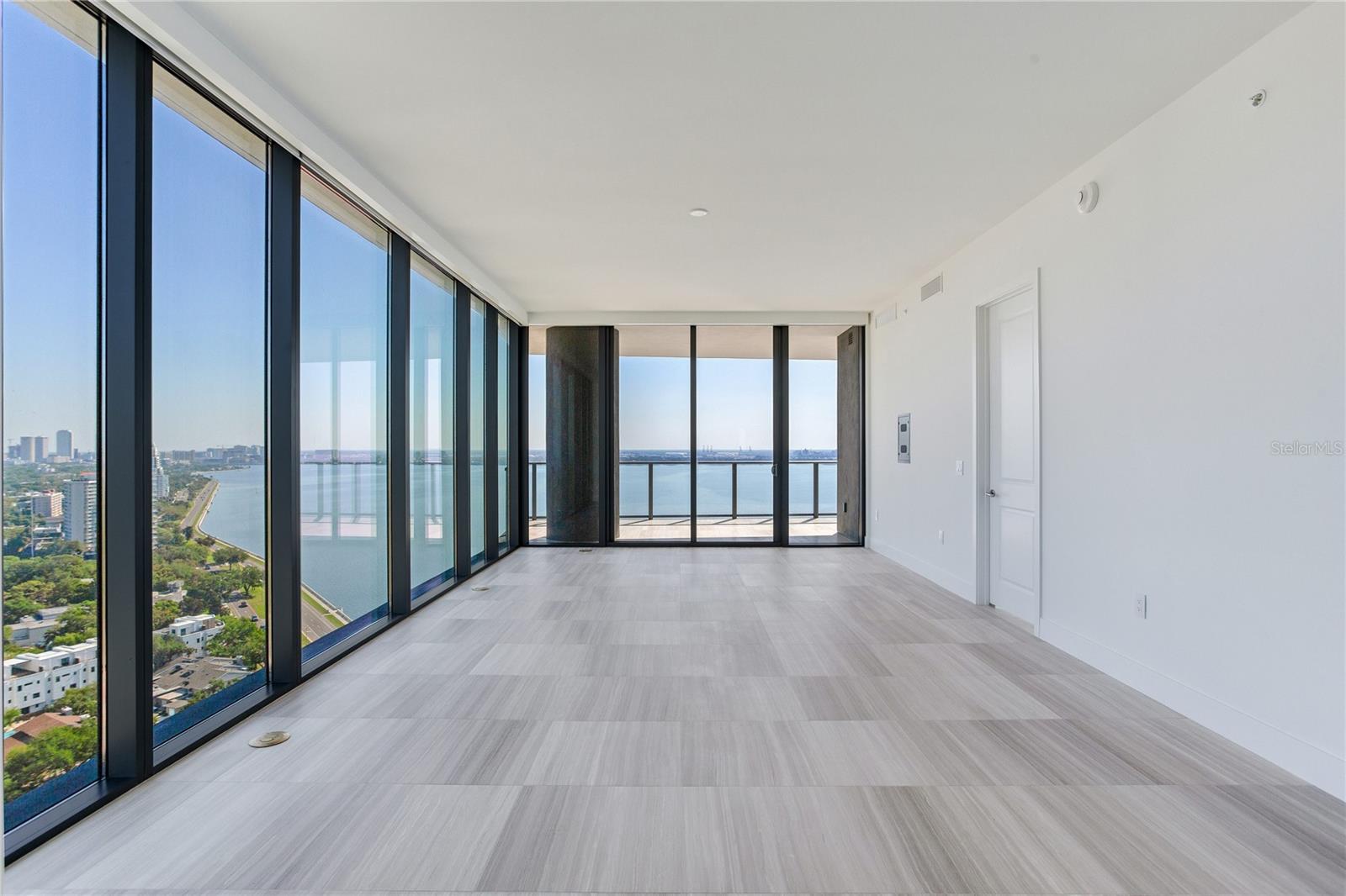 BAYSHORE YSABELLA CONDOMINIUM - Residential