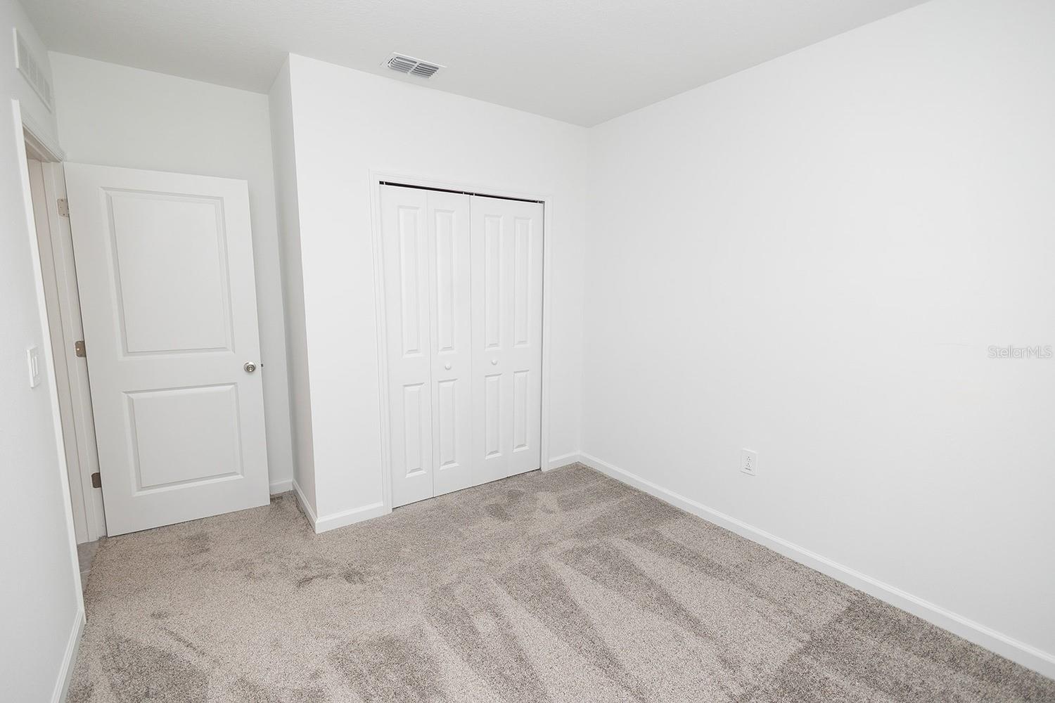 CASCADES PH 1A & 1B - Residential Lease