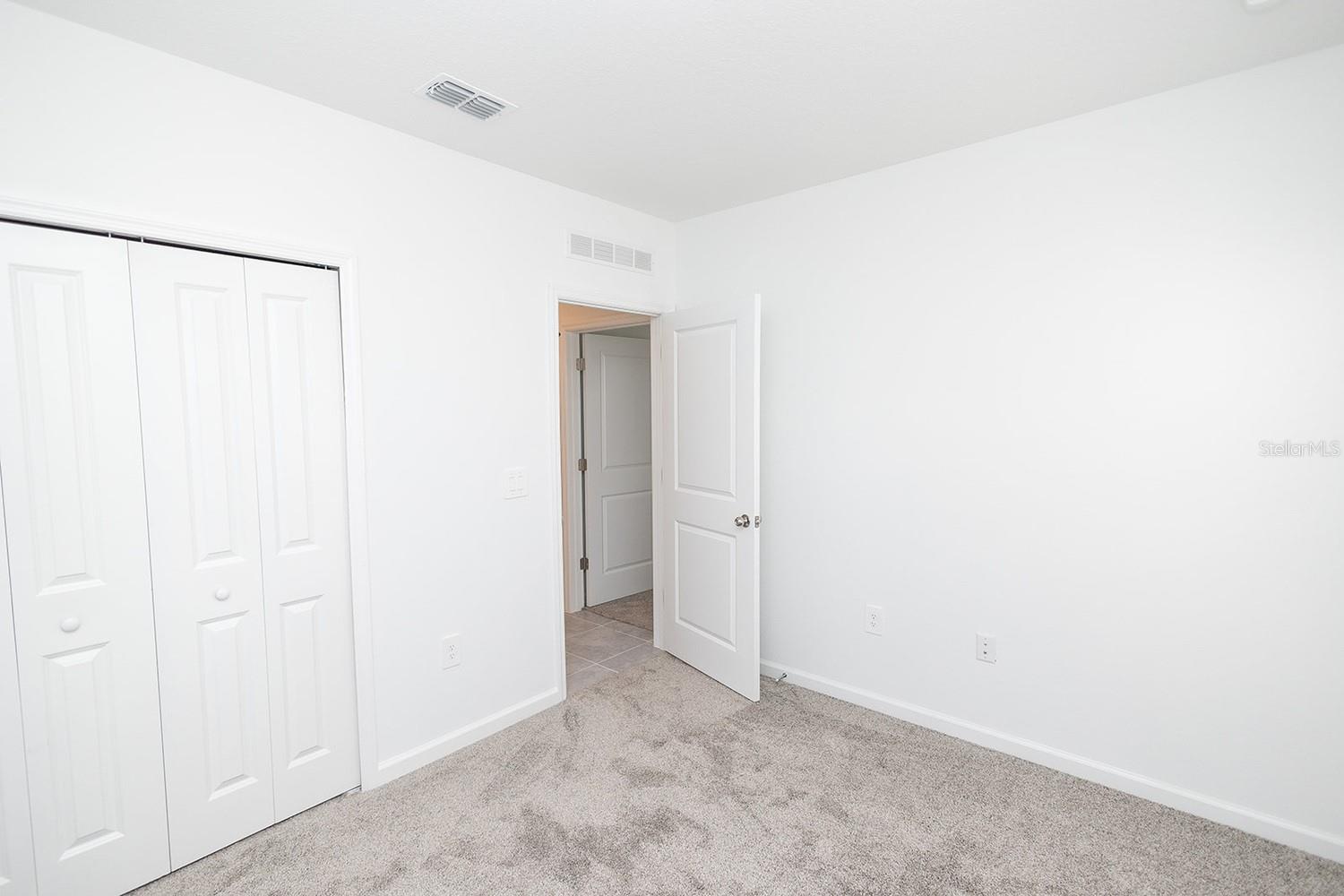 CASCADES PH 1A & 1B - Residential Lease