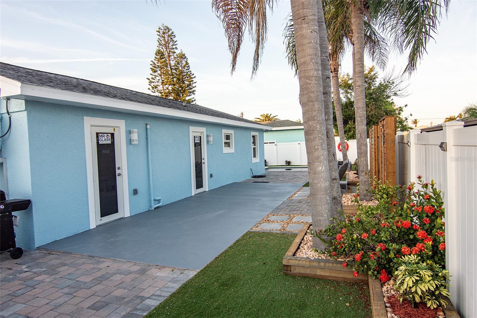 MADEIRA SHORES 1ST ADD - Residential