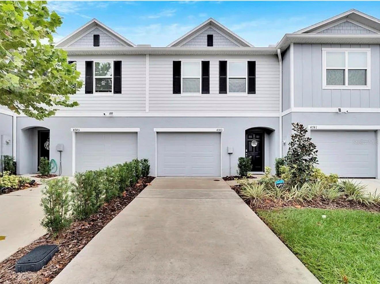 MUST SEE this modern, well maintained, 2021 built townhome with 3 bedrooms, 2.5 bathrooms and 1 car garage. The first floor open concept living/kitchen/dining area is perfect for entertaining with a large island and spacious pantry. The half bath is located downstairs so your guests won’t need to go upstairs.

The second floor provides 3 bedrooms, a separate laundry room and a loft/nook area which would be perfect for a small home office. The large master bedroom has a walk in closet and private bathroom. The second full bathroom is also upstairs.

This home is conveniently located in an area that is close to everything: approximately 5 minutes to I-75 and I-4, 15 minutes to downtown Tampa, 30 minutes to USF, 30 minutes to Tampa International airport, 5 minutes to Hard Rock Casino. 

The low HOA fees  provide for exterior maintenance and landscaping.