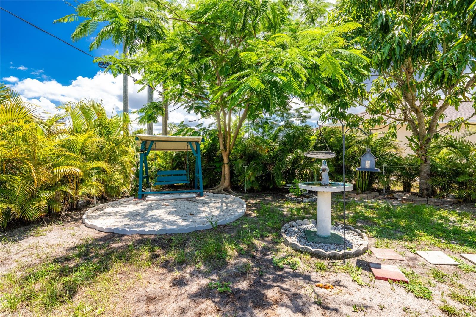 PUNTA GORDA ISLES SEC 16 - Residential