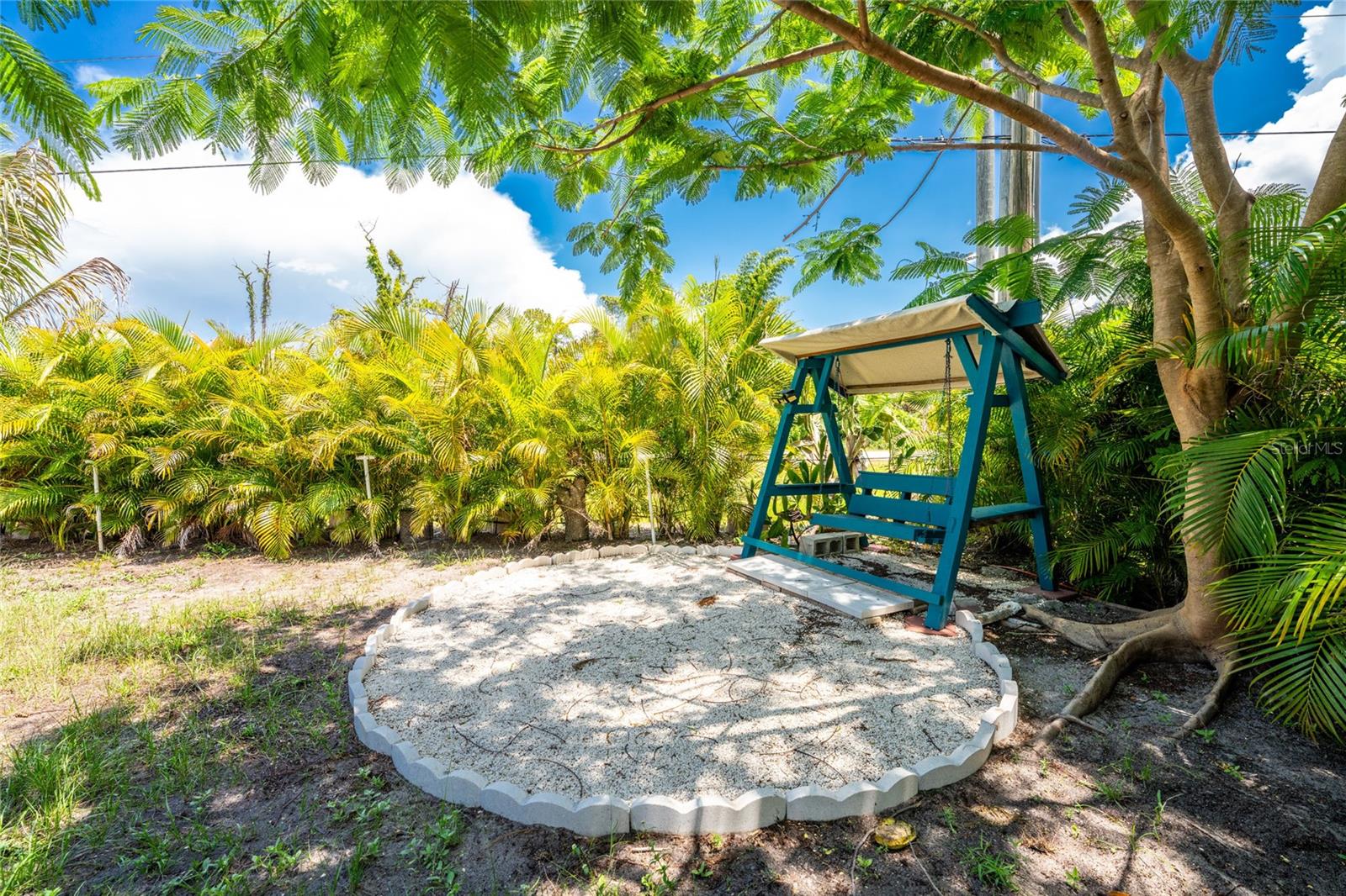 PUNTA GORDA ISLES SEC 16 - Residential