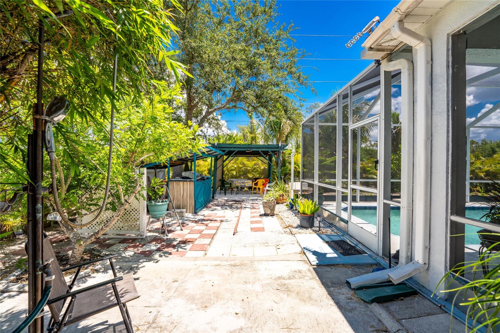 PUNTA GORDA ISLES SEC 16 - Residential