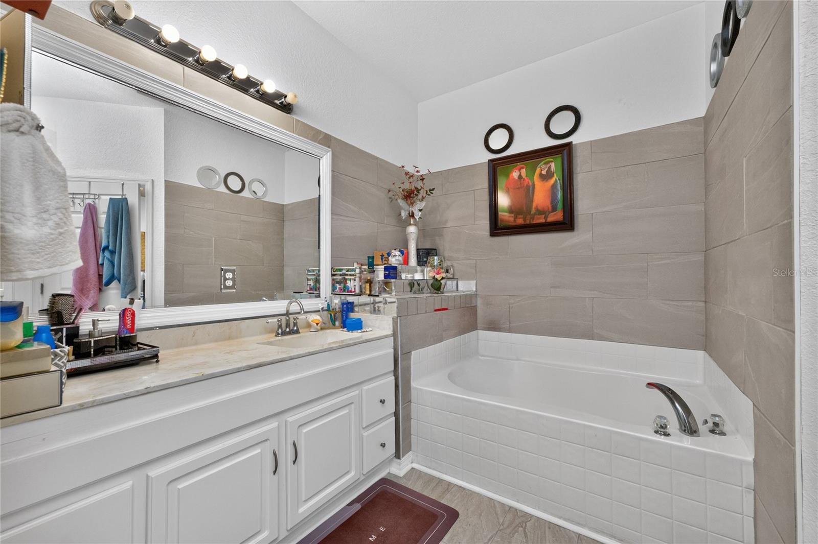 PUNTA GORDA ISLES SEC 16 - Residential