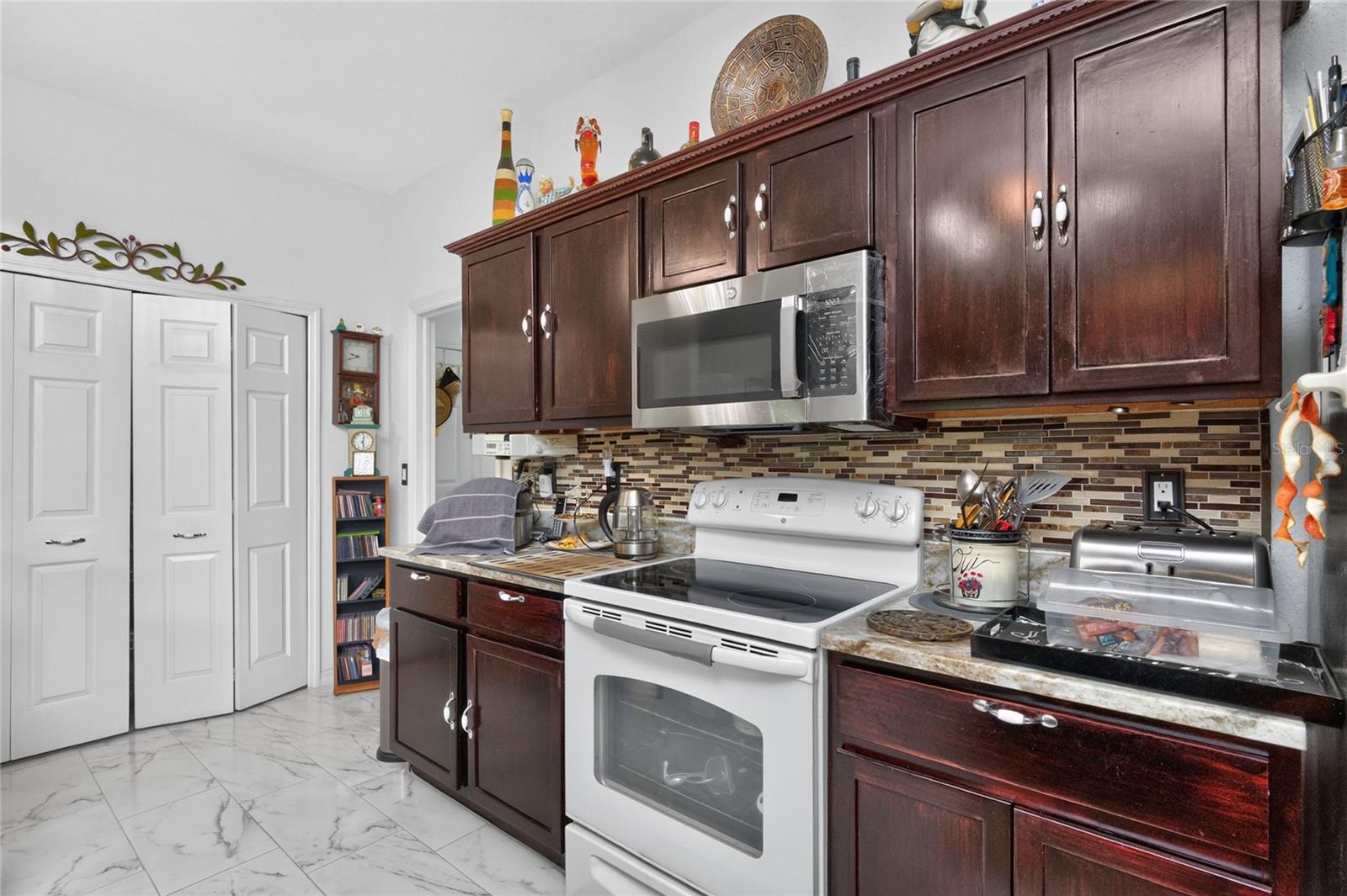 PUNTA GORDA ISLES SEC 16 - Residential