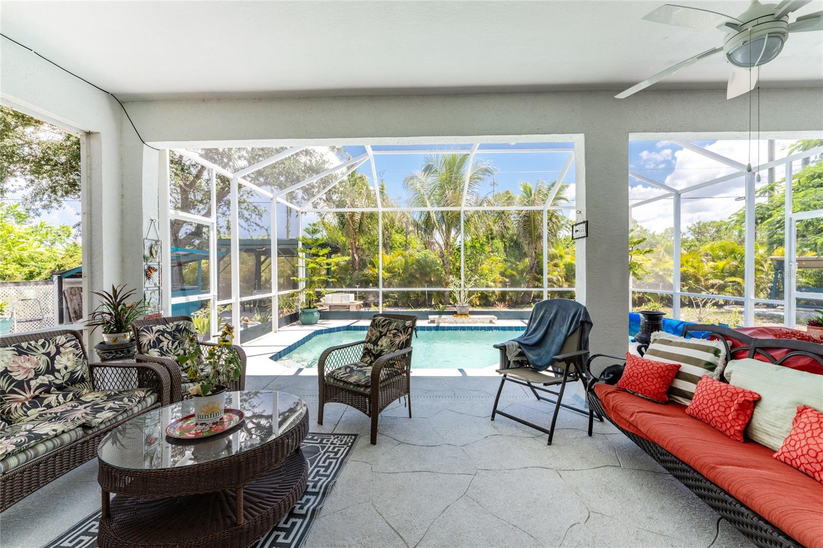 PUNTA GORDA ISLES SEC 16 - Residential
