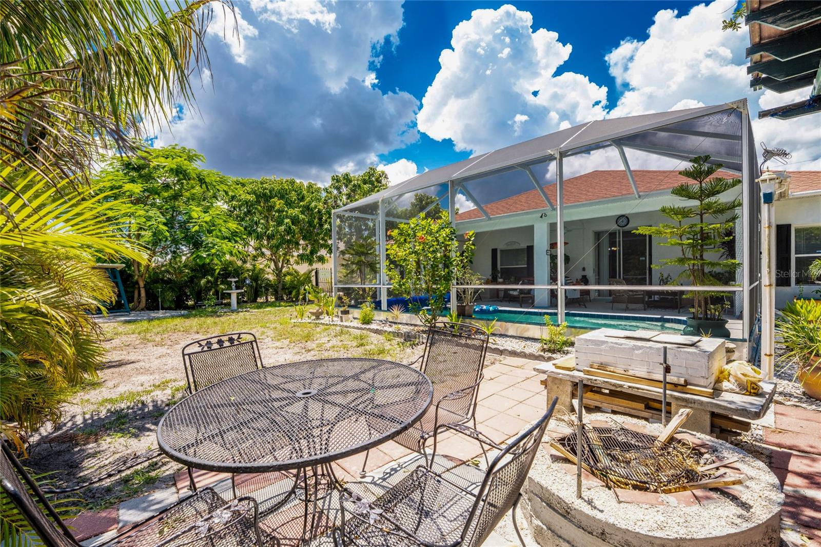 PUNTA GORDA ISLES SEC 16 - Residential