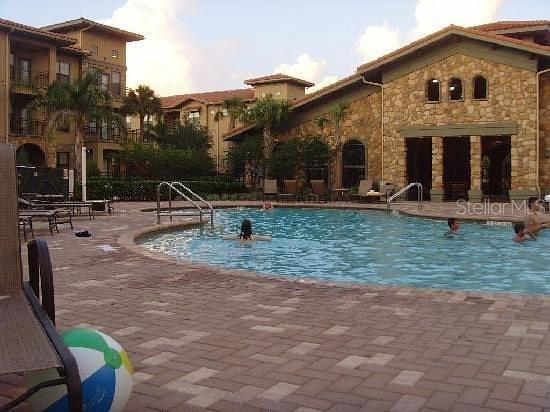 BELLA PIAZZA - Residential