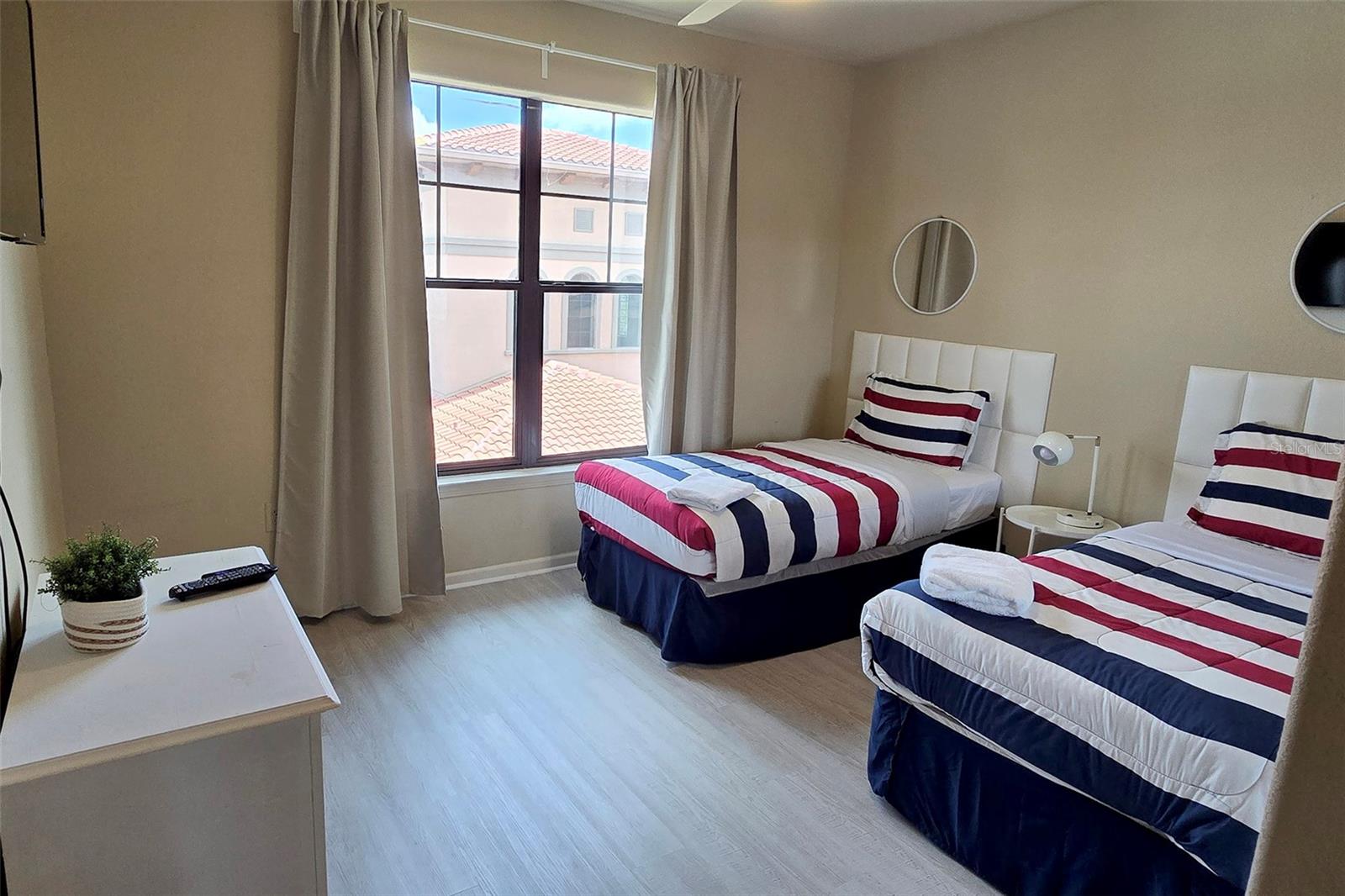 BELLA PIAZZA - Residential