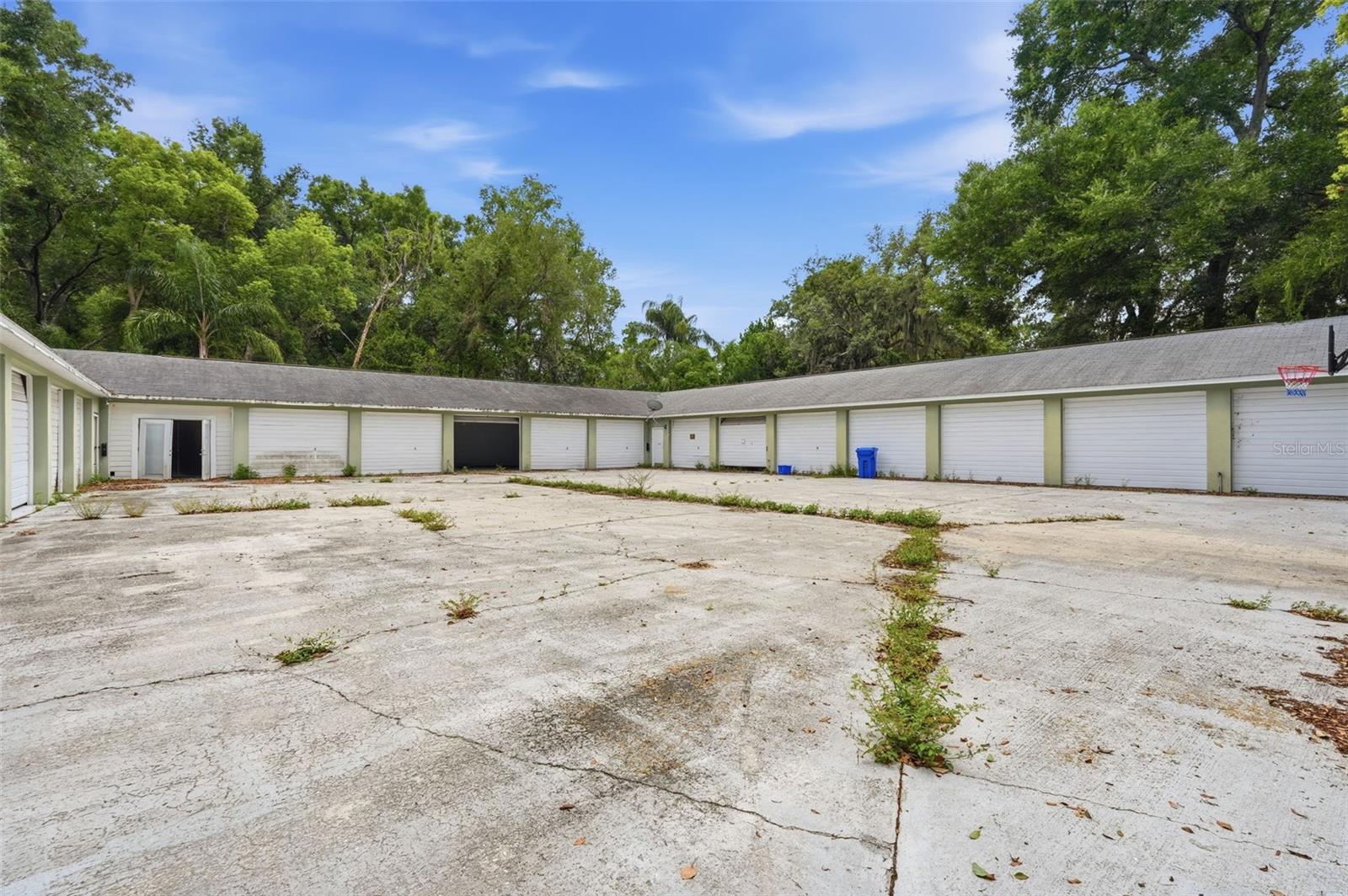 UNPLATTED - Residential