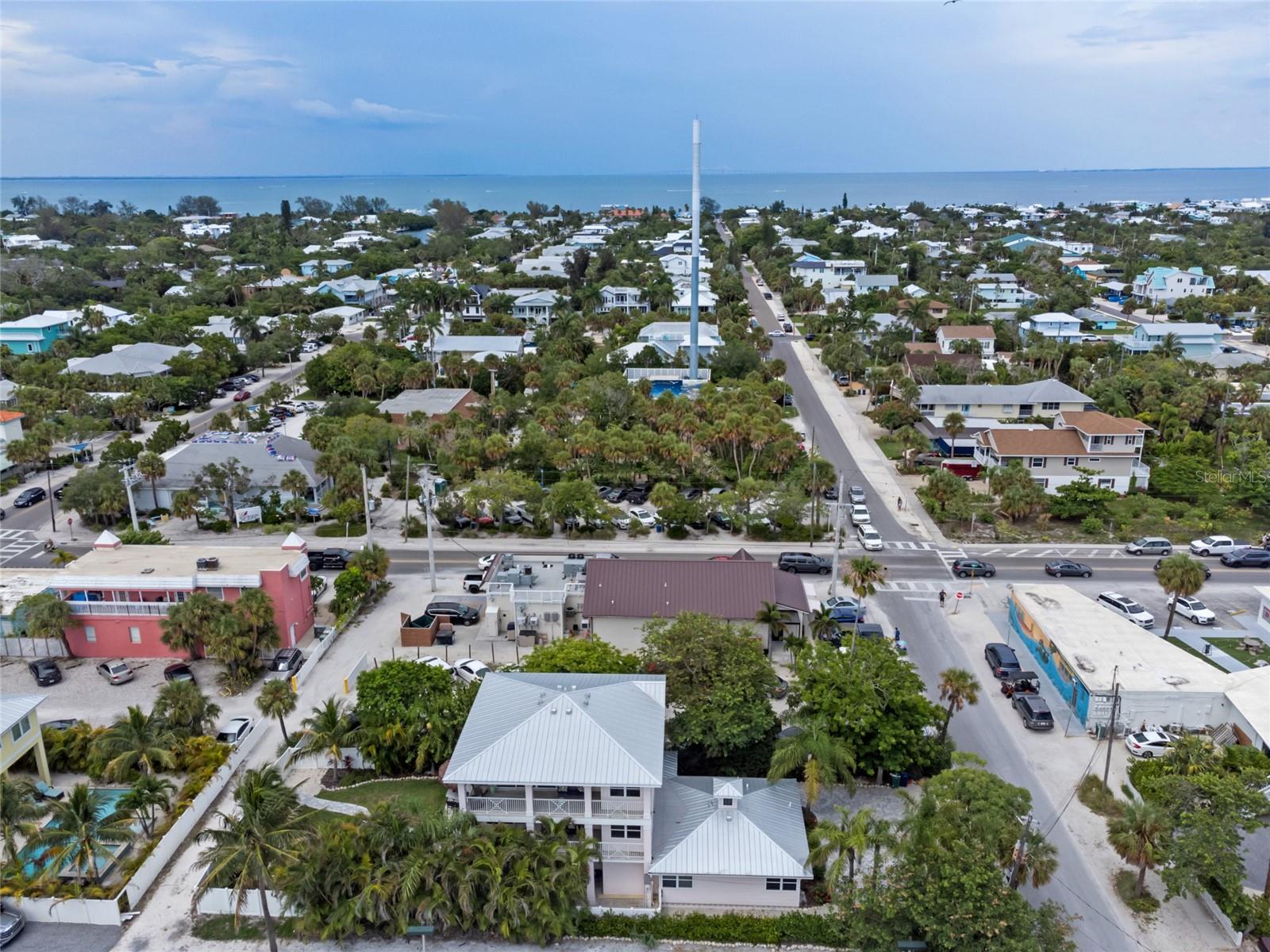 ANNA MARIA BEACH - Residential