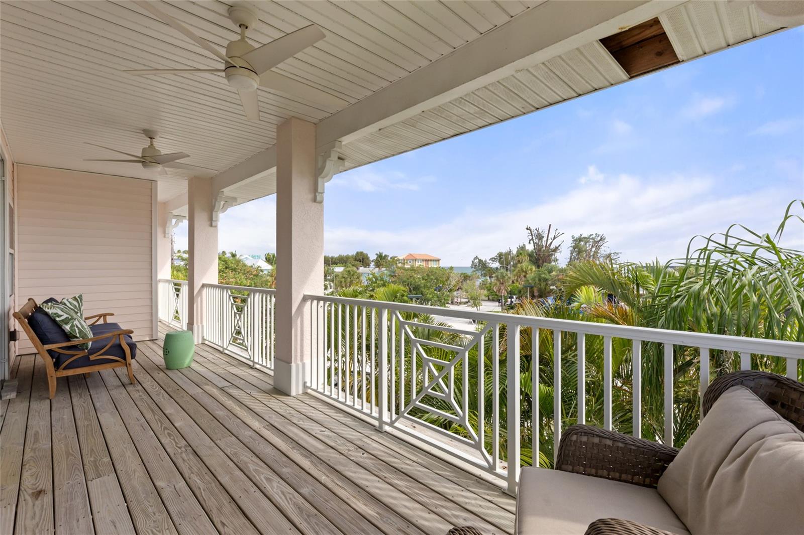 ANNA MARIA BEACH - Residential